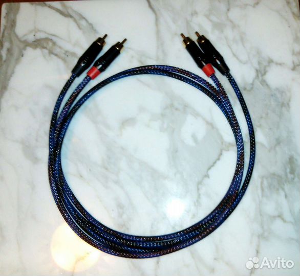 Аудиофильский межблочный кабель (1 метр)
