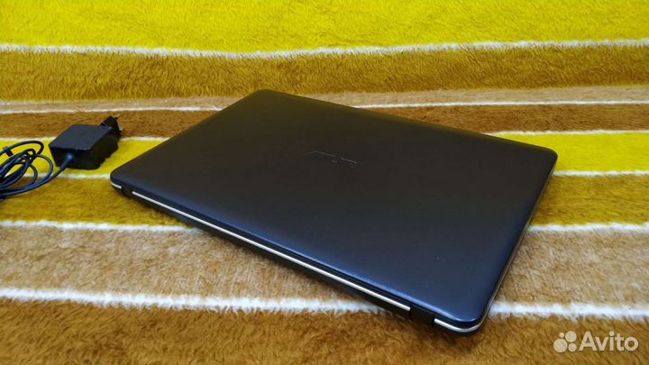 Ноутбук asus R541UJ*