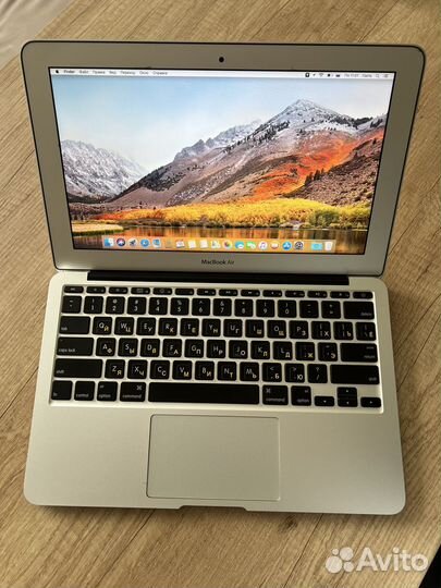 Apple MacBook Air 11 + переходник на hdmi