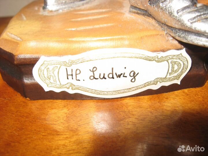 Скульптура святой Людвиг натуральное дерево