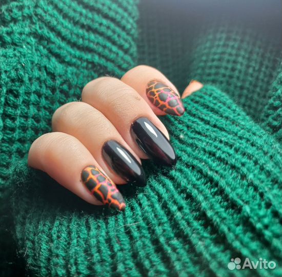 Маникюр