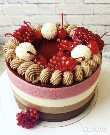 Торт на заказ 3 шоколада муссовый