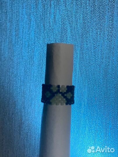 Черное кольцо из бисера