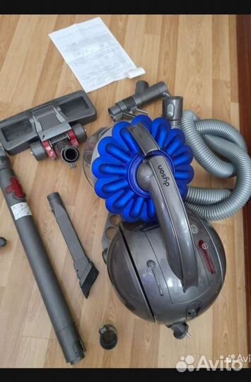 Пылесос Dyson ds37