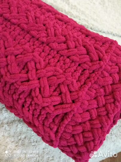 Шикарный вязаный плед ручной работы