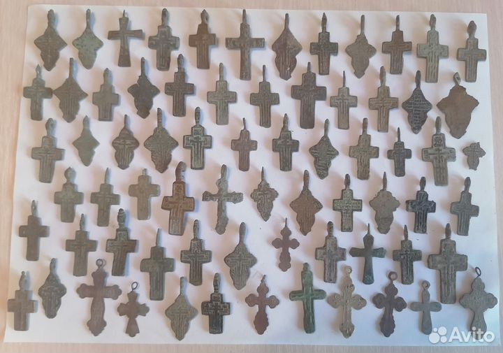 Старинные нательные кресты