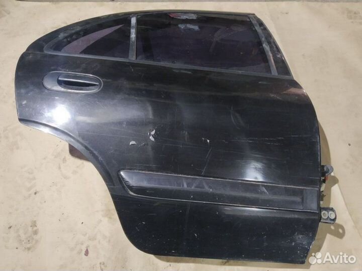 Дверь задняя правая Nissan Almera N16
