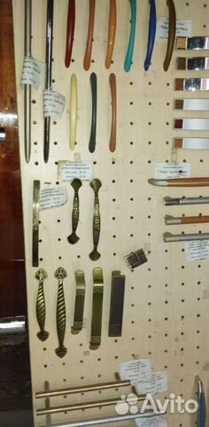 Мебельные ручки и др. фурнитура