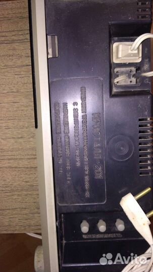 Трехпрограммный приемник с часами