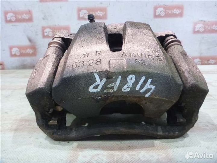 Суппорт передний правый Toyota Rav4 ASA44 2arfe