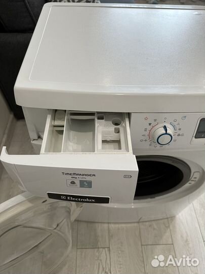 Стиральная машина Electrolux EWS 126510 W