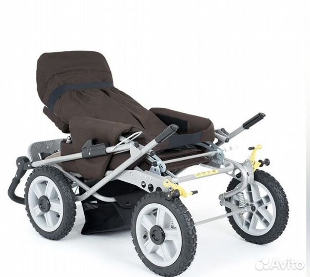 Прогулочная инвалидная коляска