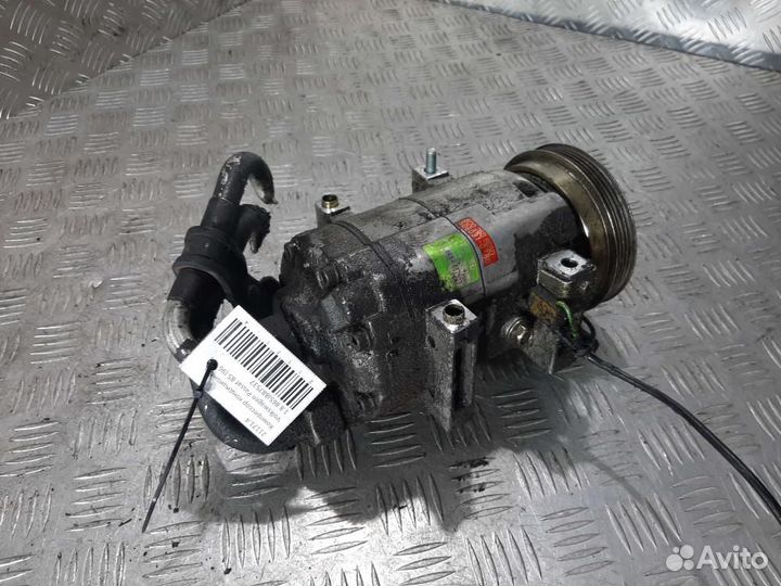 Компрессор кондиционера Volkswagen Passat B5 1.8