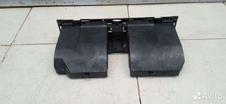 Бардачок Passat B6 2005-2010