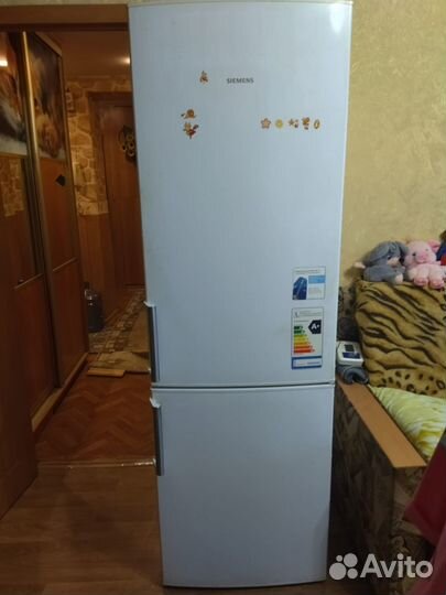 Продам холодильник рабочий б/у