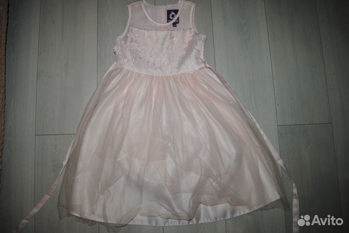 Платье для девочки праздничное 128 размер