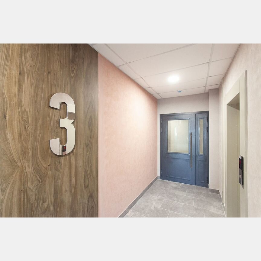 3-к. квартира, 119 м², 3/18 эт.