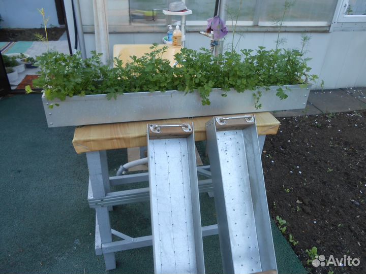 Ящики для рассады и зелени