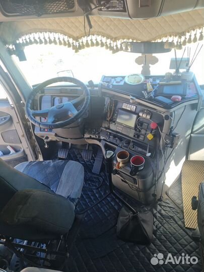 Freightliner Columbia, 2003