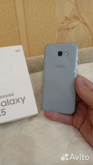 Samsung Galaxy A5 (2017) SM-A520F/DS, 3/32 ГБ
