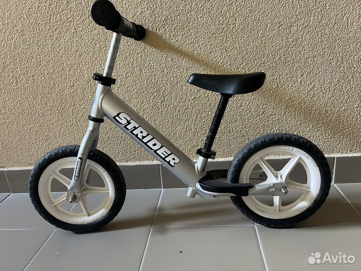 Беговел Strider 12