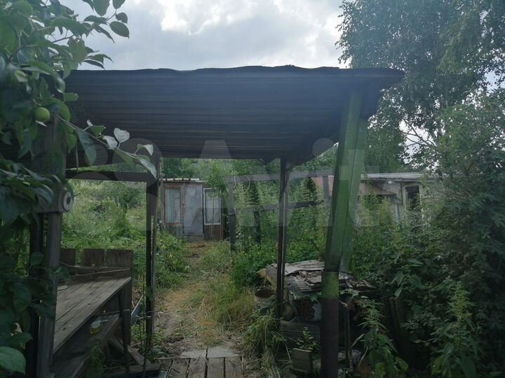 Дом 27 м² на участке 12 сот.