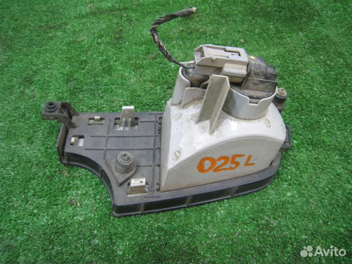 Отражатель бампера заднего левый KIA soul 2009