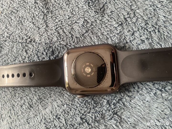 Часы apple watch se 44 mm