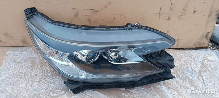Фара правая Галоген Honda CR-V 4.Оригинал
