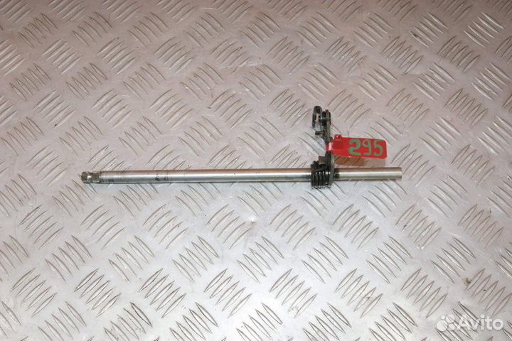 Вал переключения передач Yamaha FZ400