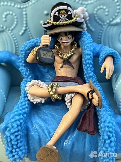 Фигурка One Piece Monkey D. Luffy Tamashii Box