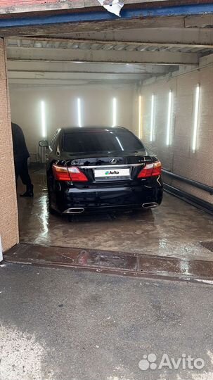 Lexus LS 4.6 AT, 2010, 300 000 км