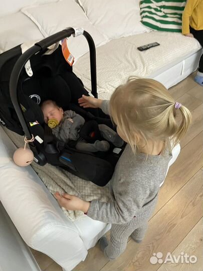 Автокресло 0+ Bugaboo Turtle Air by Nuna