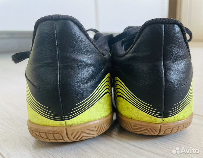 Бутсы футзалки Adidas 33