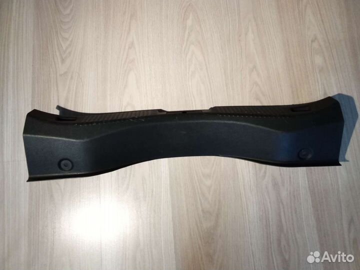 Накладка замка багажника Ford Mondeo 5