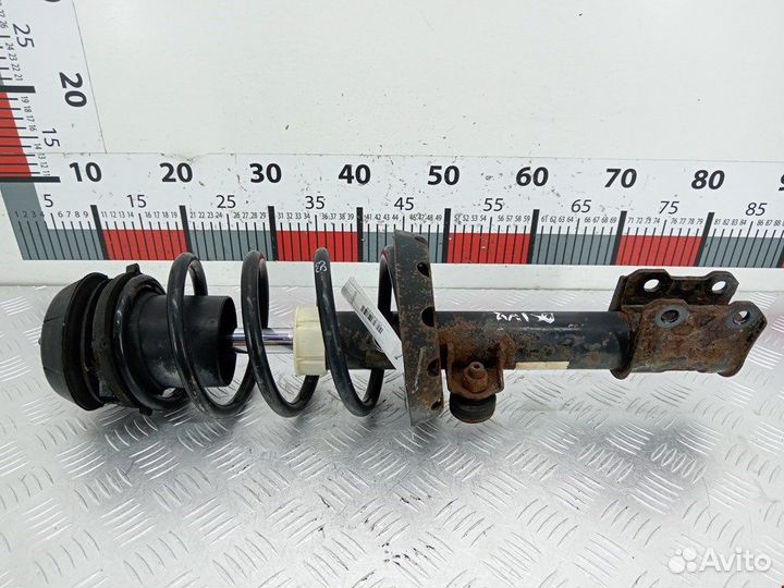 Стойка для Opel Zafira A