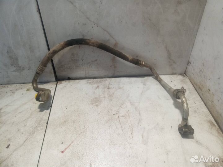 Трубка кондиционера Volkswagen Multivan T5 2006