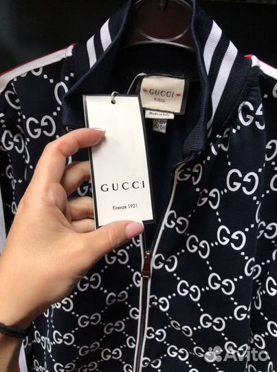 Костюм gucci голограмма