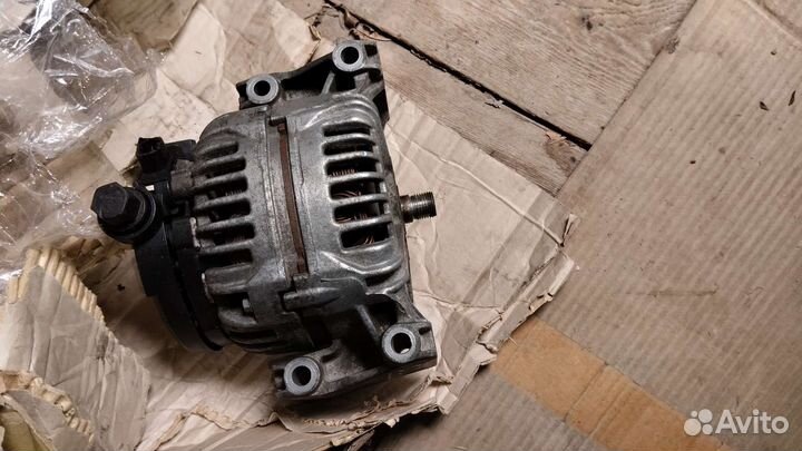 Генератор subaru traviq