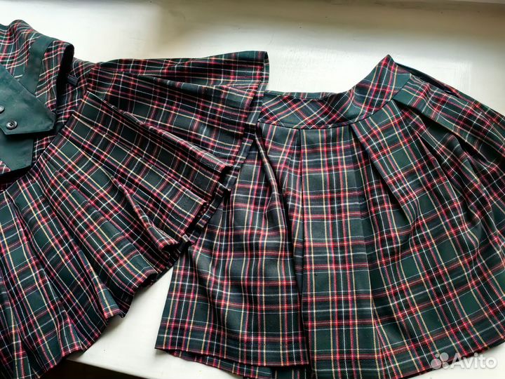 Школьная форма зеленая