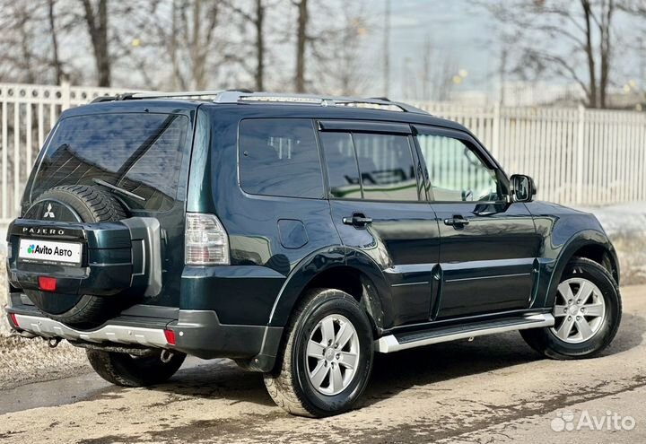 Mitsubishi Pajero 3.2 AT, 2008, 322 000 км