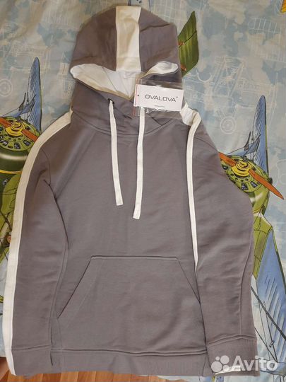 Спортивный костюм новый