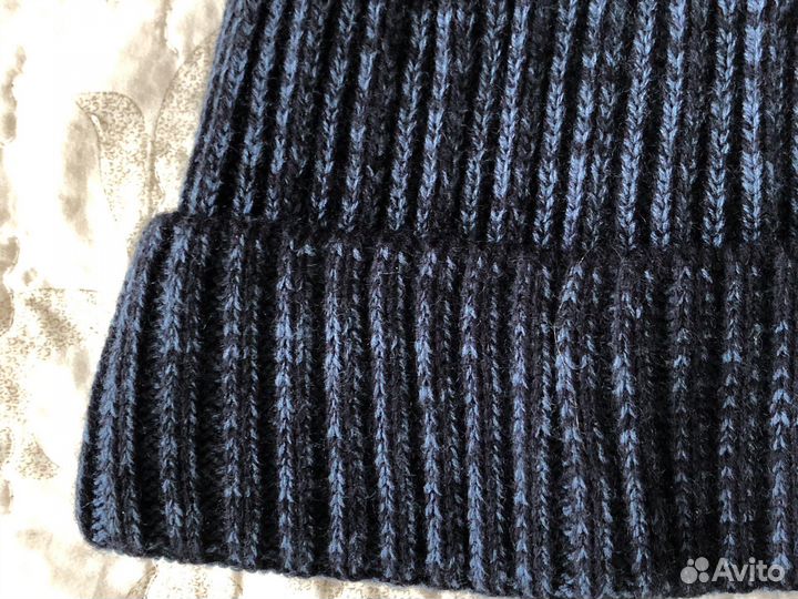 Вязаная шапка мужская
