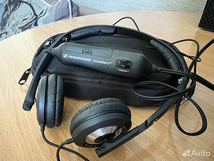 Наушники Sennheiser PCX-250 II