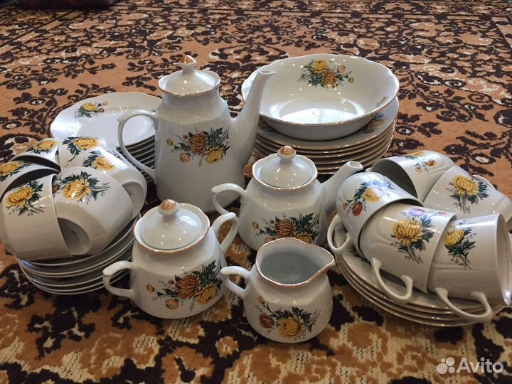 Чайно кофейный сервиз +набор тарелок, СССР