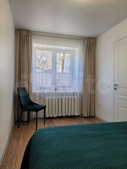 2-к. квартира, 45 м², 1/4 эт.