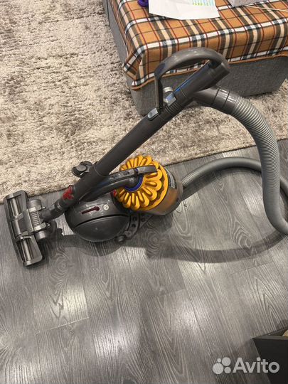 Пылесос dyson dc 37