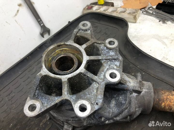 Раздаточная коробка кпп Volvo XS60