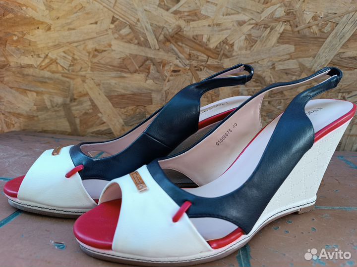 Босоножки женские 40 размер