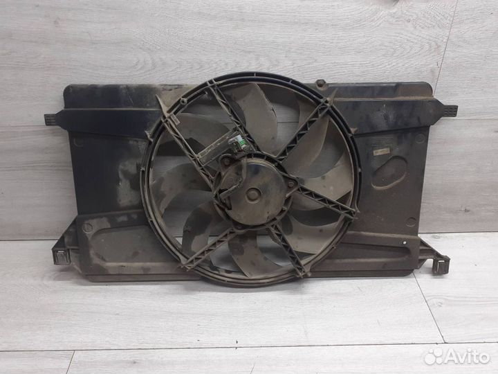 Вентилятор радиатора Ford 1.6